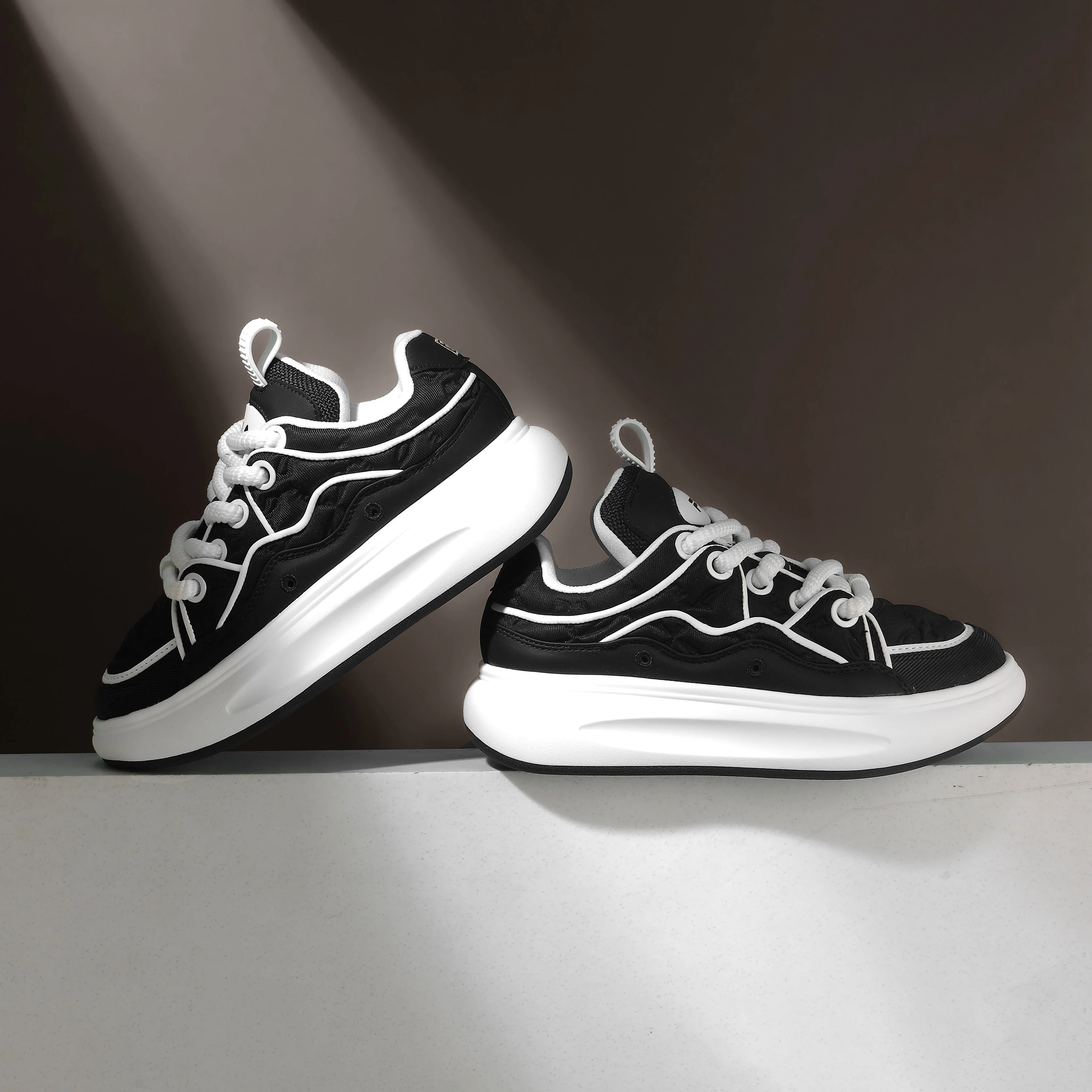 Fila Unisex Black Tss Moon Shoes - image 1